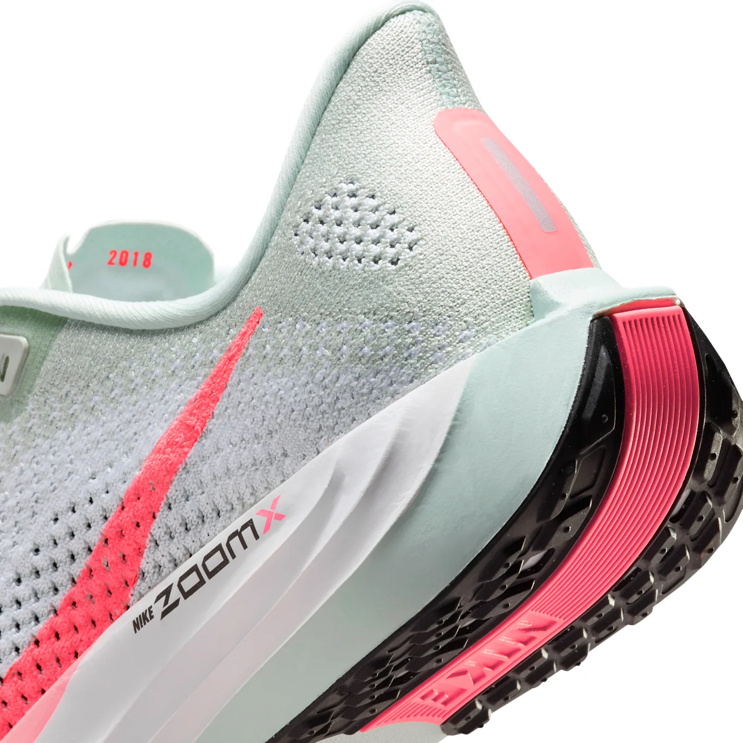 Nike Pegasus Plus image 8