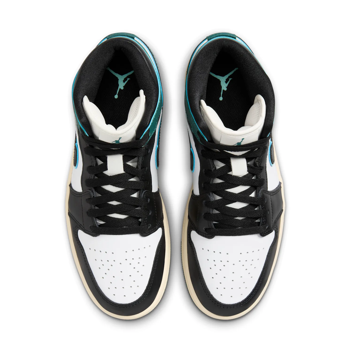 Air Jordan 1 Mid SE image 4
