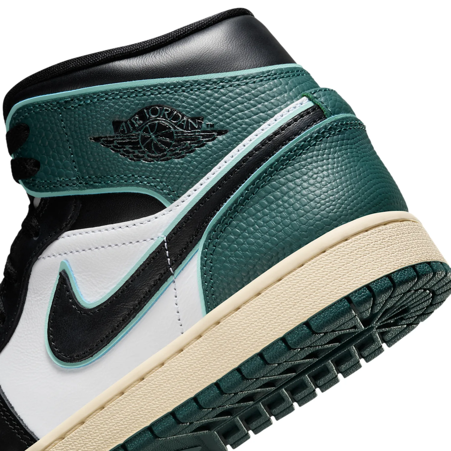 Air Jordan 1 Mid SE image 8