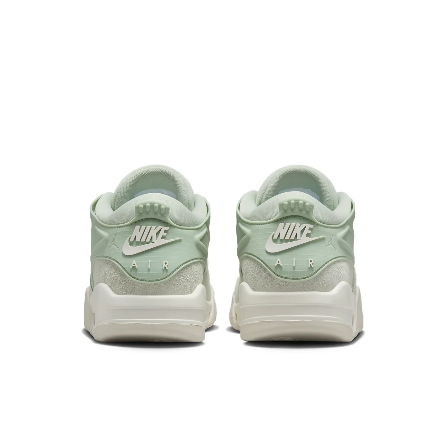 Air Jordan 4 RM image 7