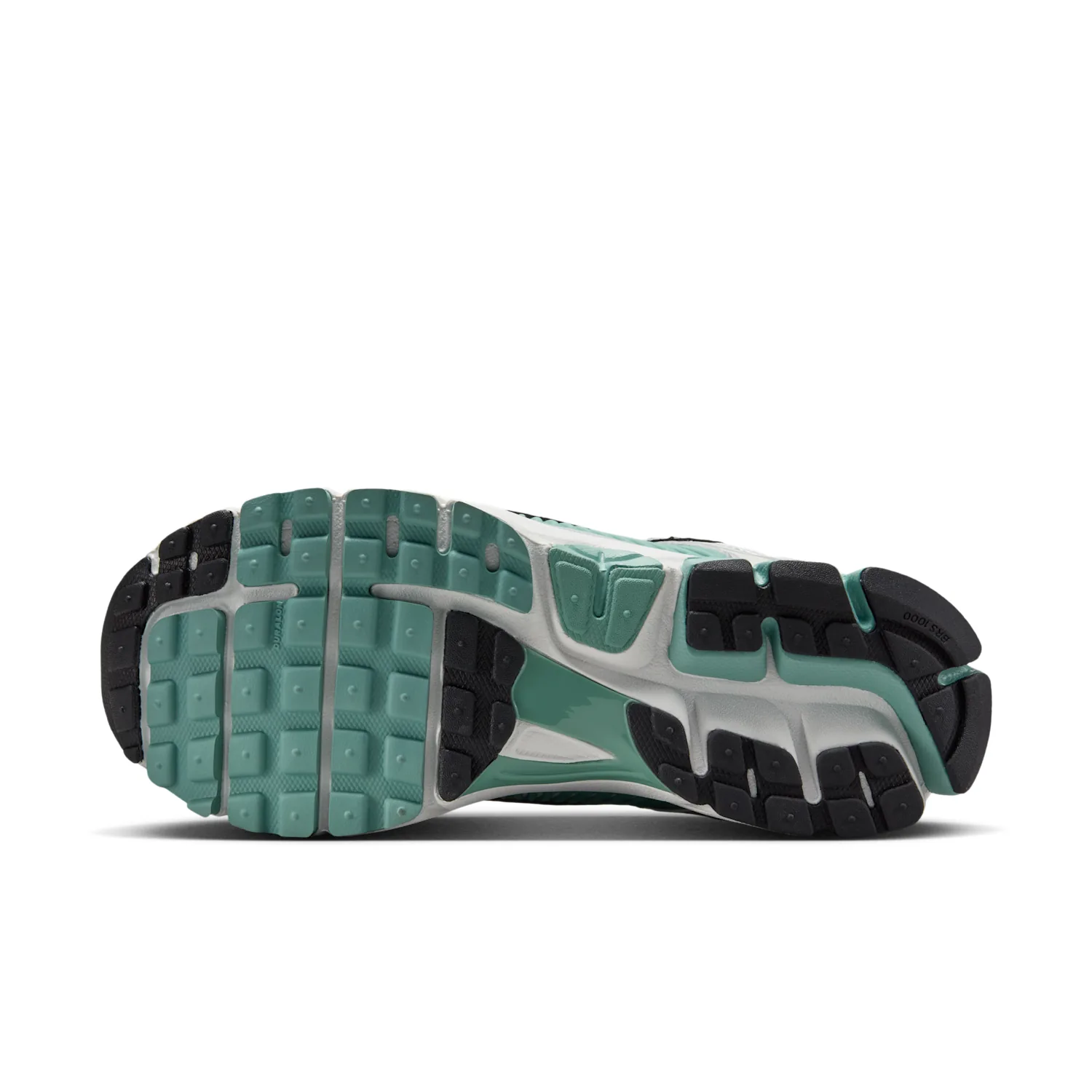 Nike Zoom Vomero 5 image 2