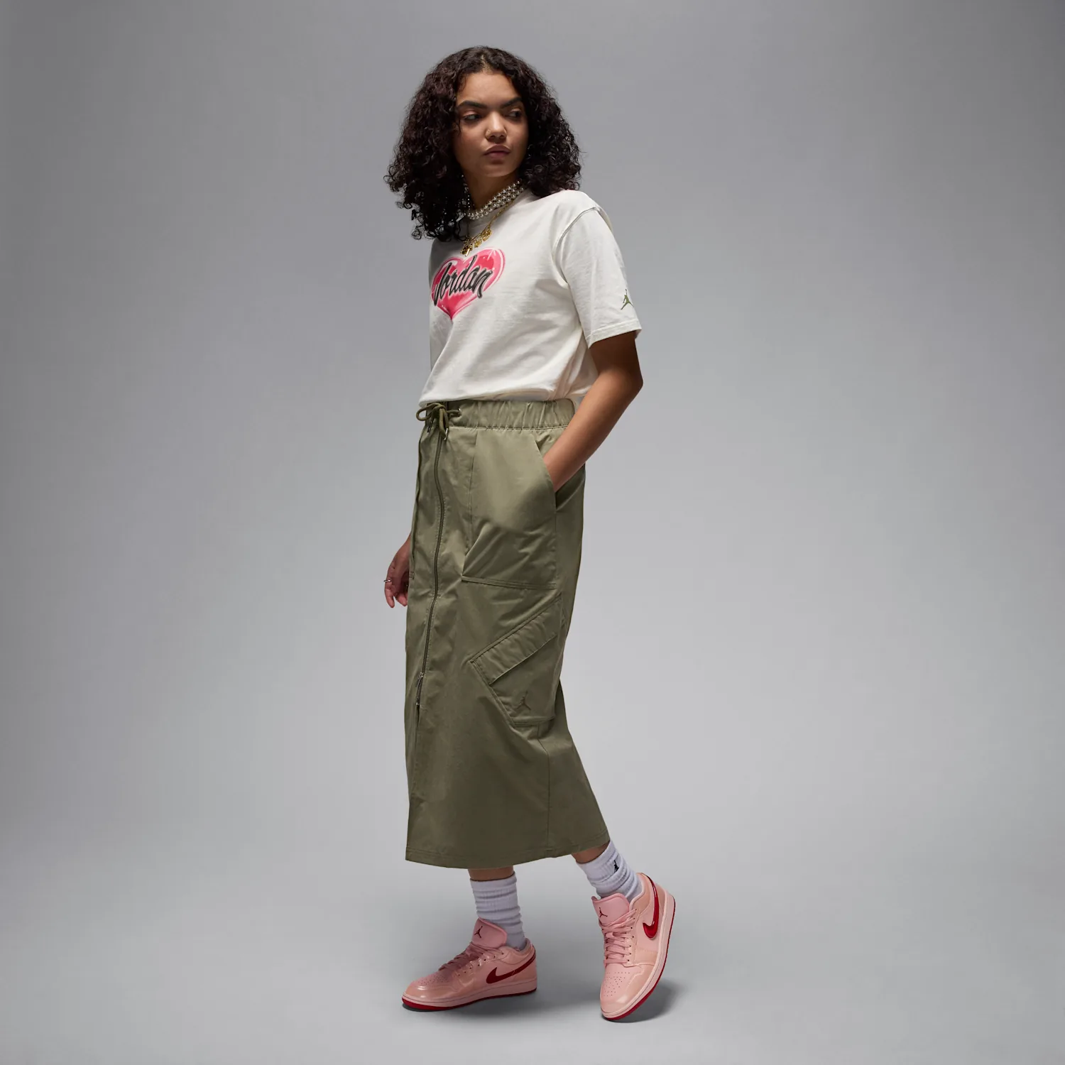 Air Jordan 1 Low SE image 2