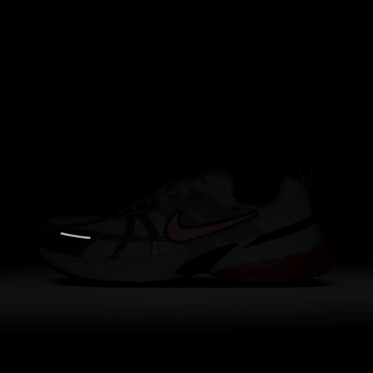Nike V2K Run image 2