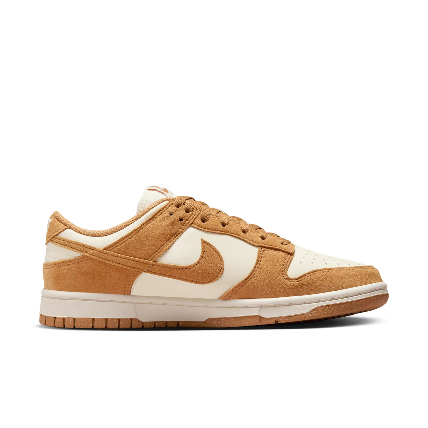 Nike Dunk Low image 3