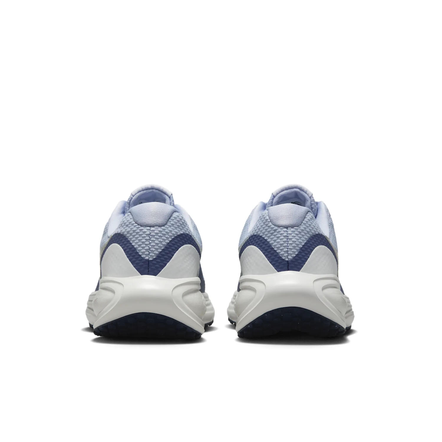 Nike Revolution 8 image 6