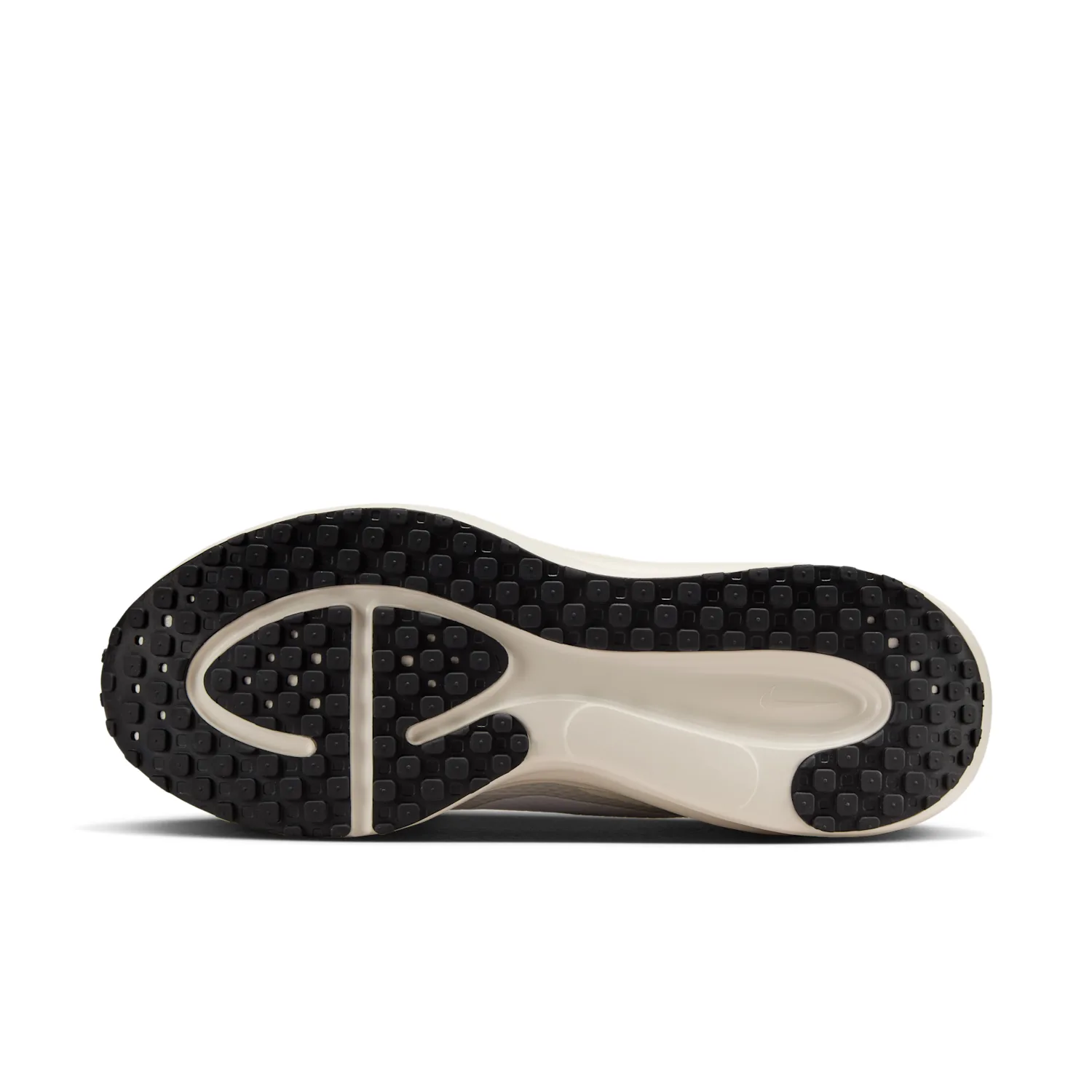 Nike Revolution 8 image 2