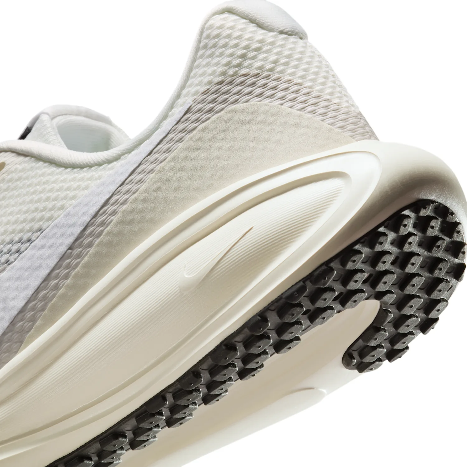 Nike Revolution 8 image 8