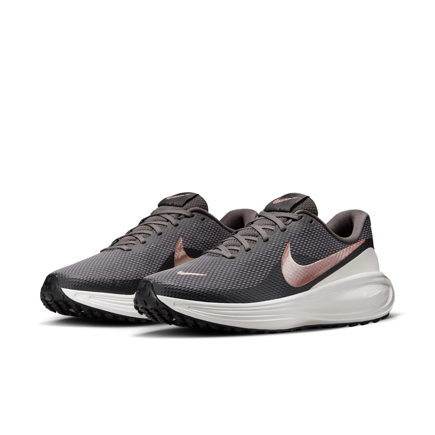 Nike Revolution 8 image 5