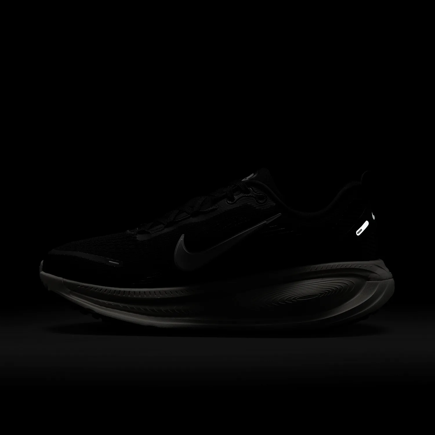 Nike Vomero 18 image 3