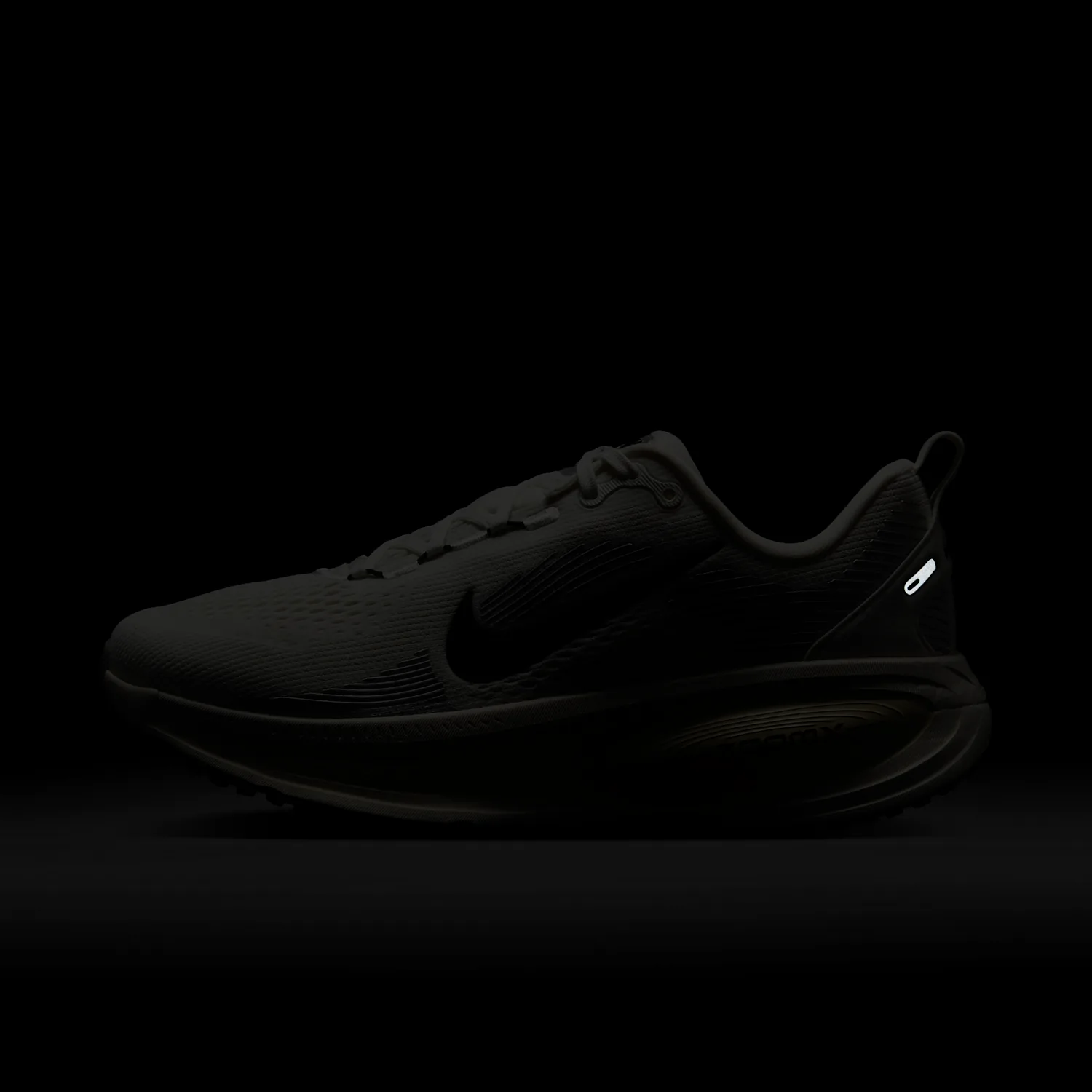 Nike Vomero 18 image 2