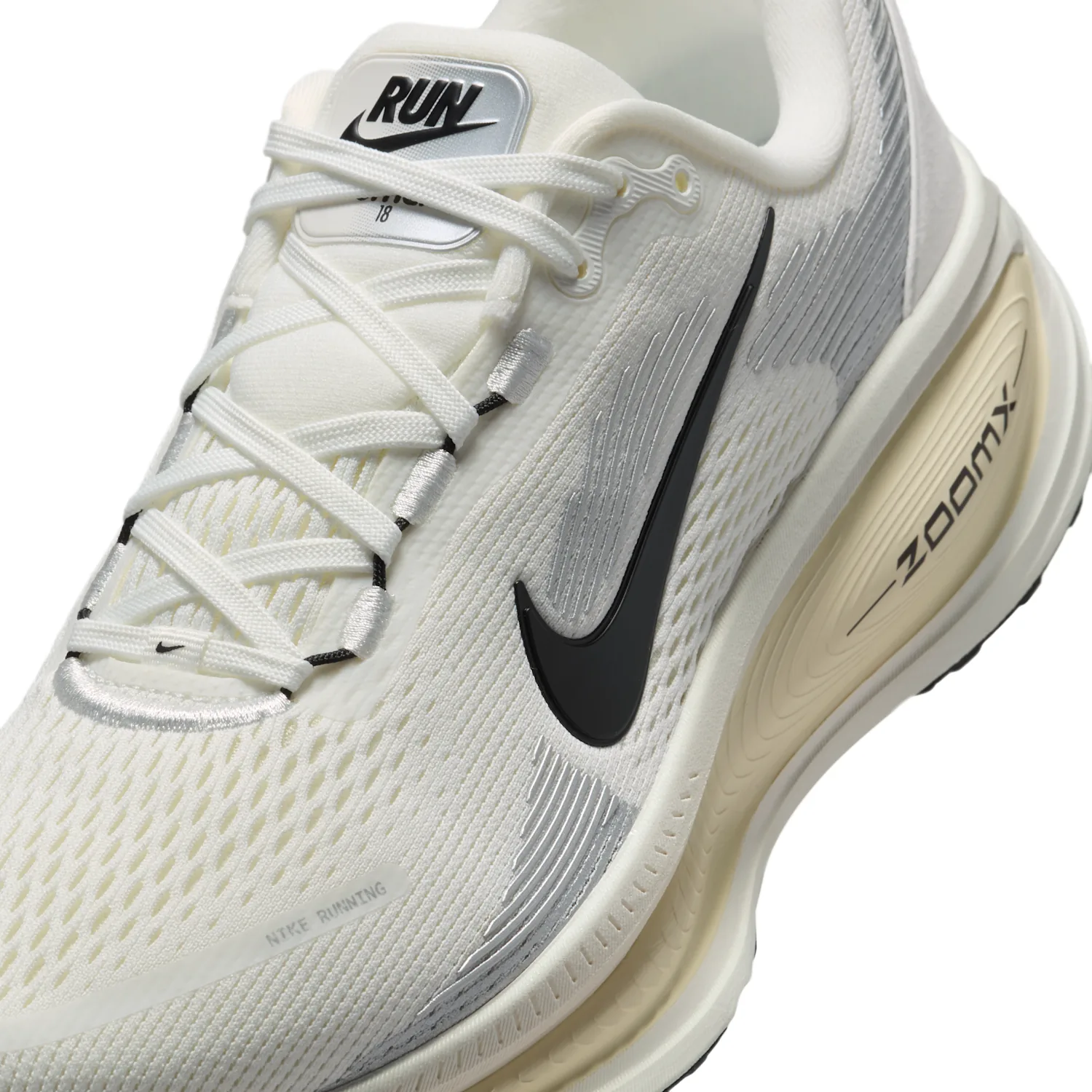 Nike Vomero 18 image 9