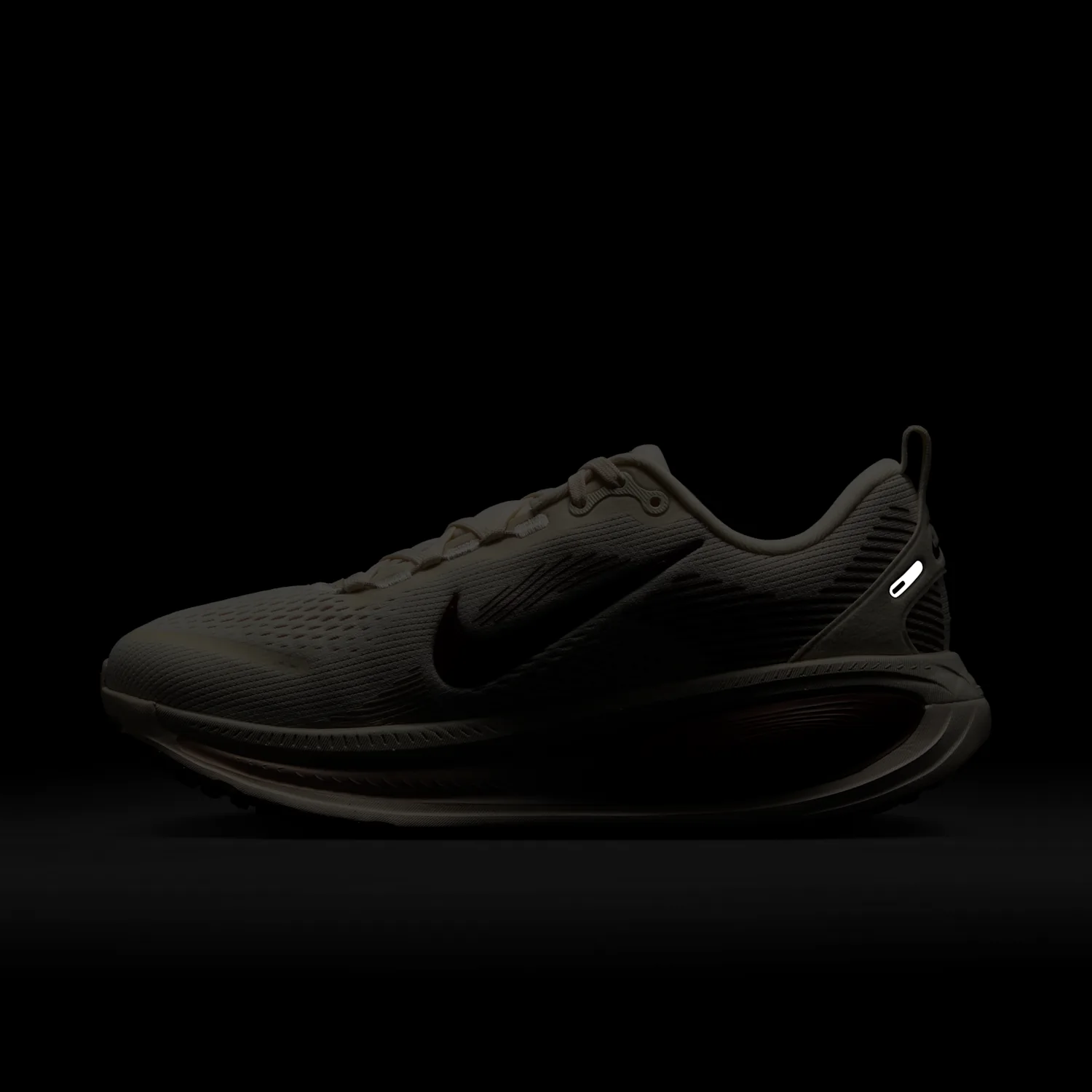 Nike Vomero 18 image 3