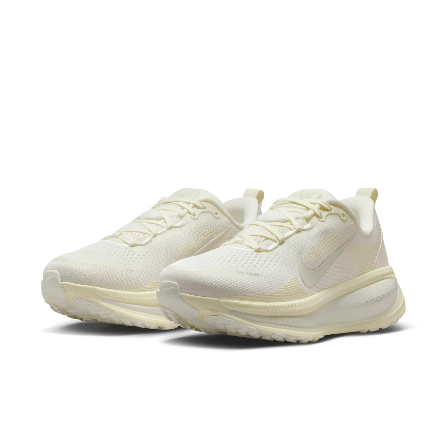 Nike Vomero 18 image 5