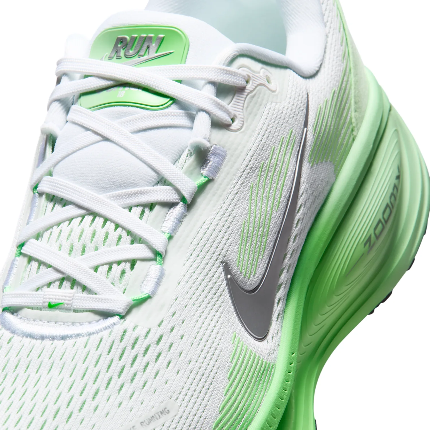 Nike Vomero 18 image 7