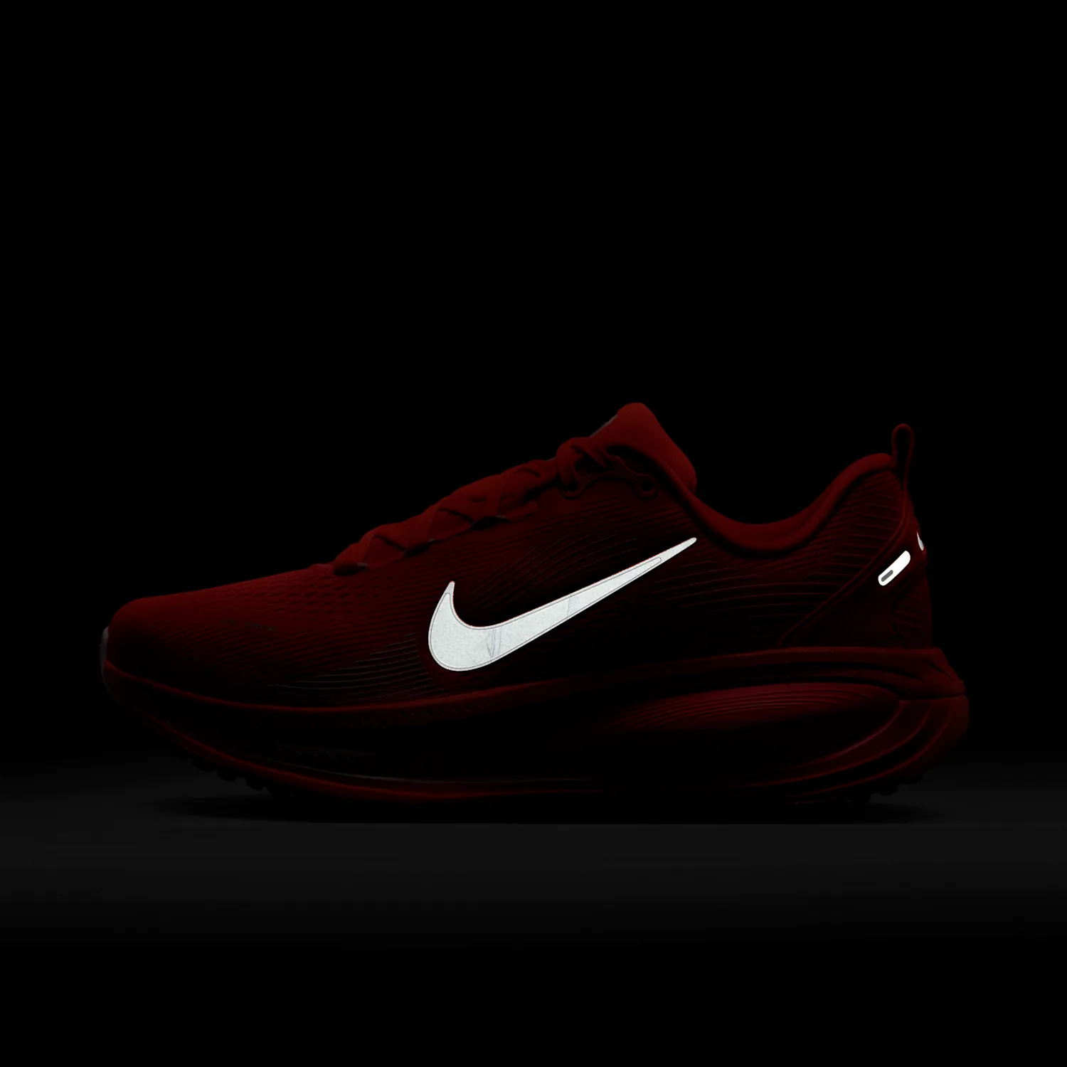 Nike Vomero 18 image 2