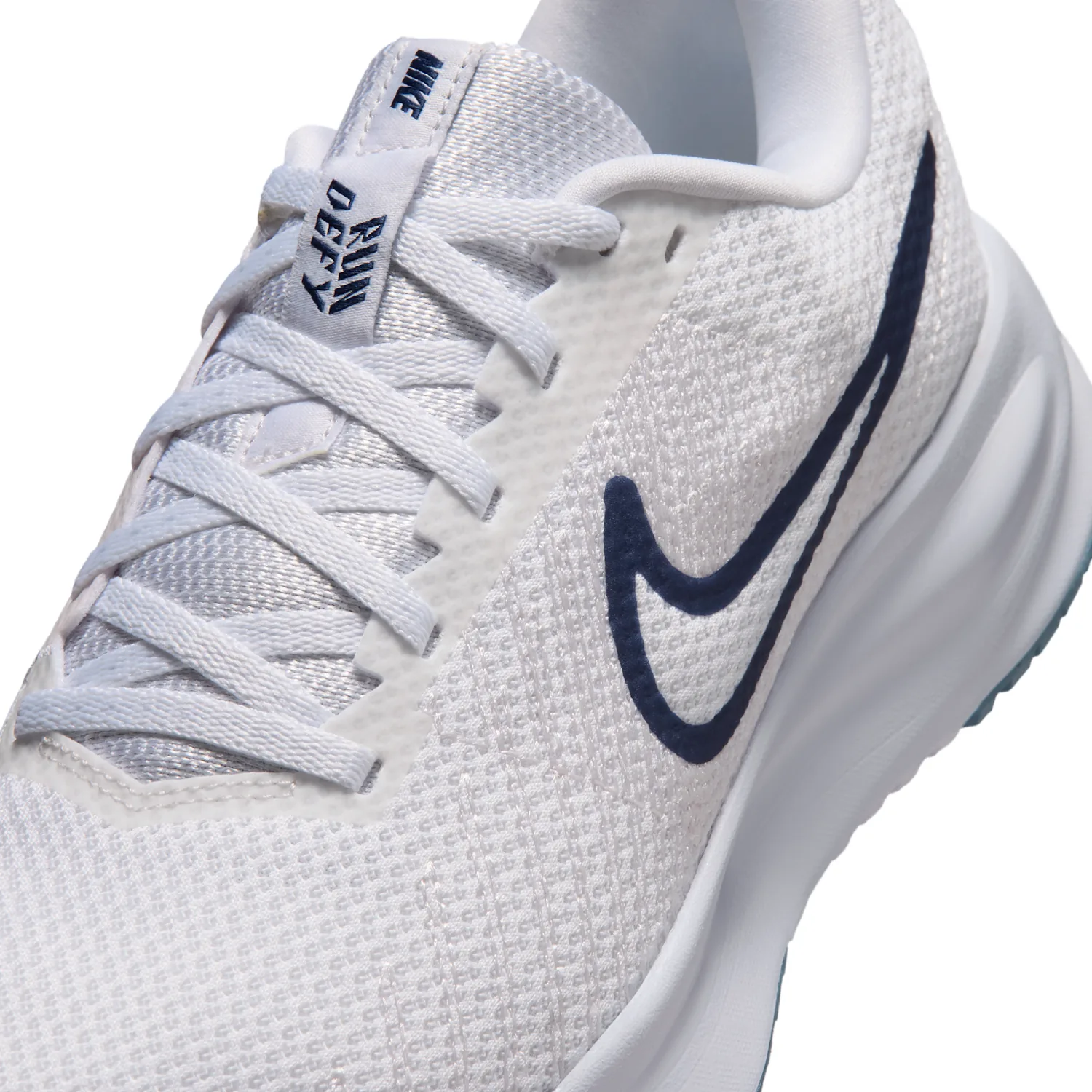 Nike Run Defy image 7