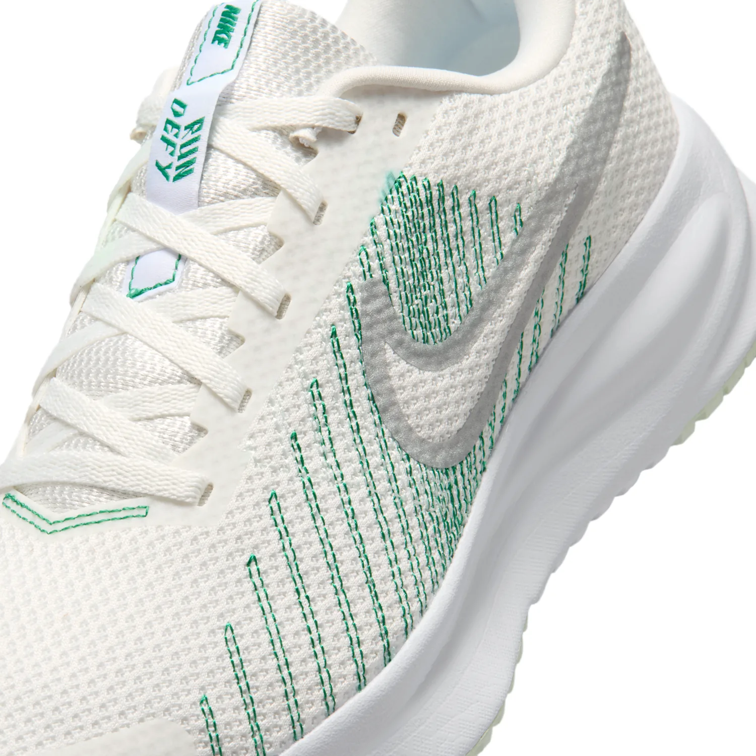 Nike Run Defy image 7