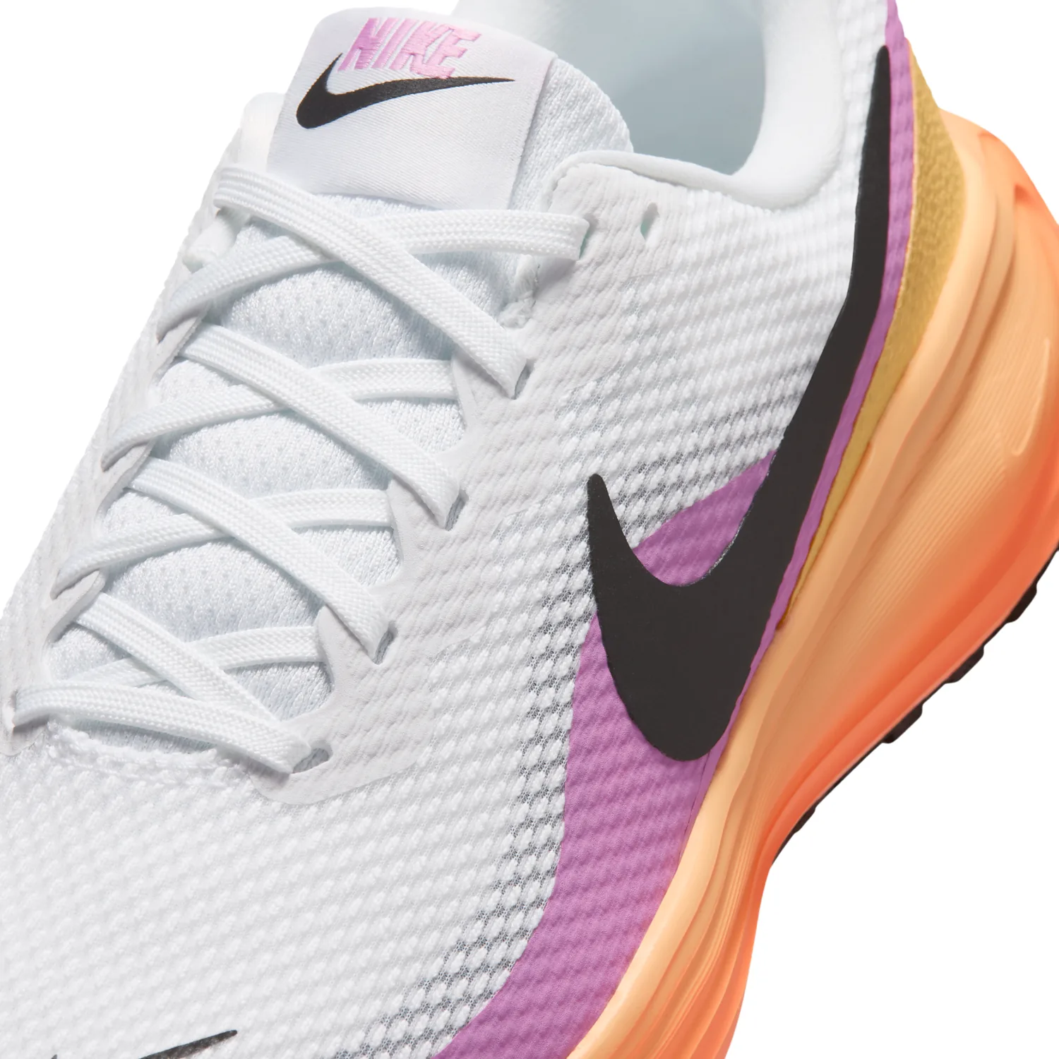 Nike Revolution 8 image 7