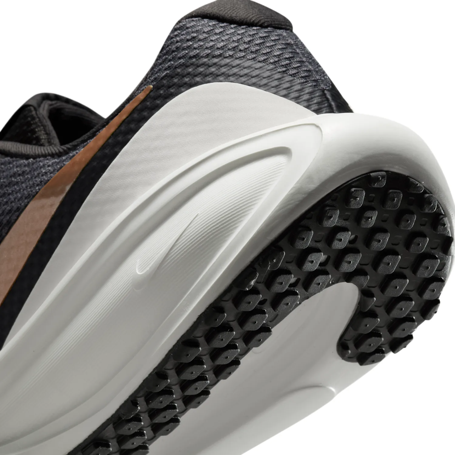 Nike Revolution 8 image 8