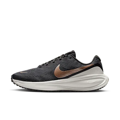 Nike Revolution 8