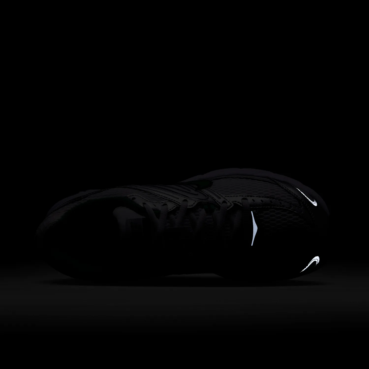 Nike Air Max Moto 2K image 9