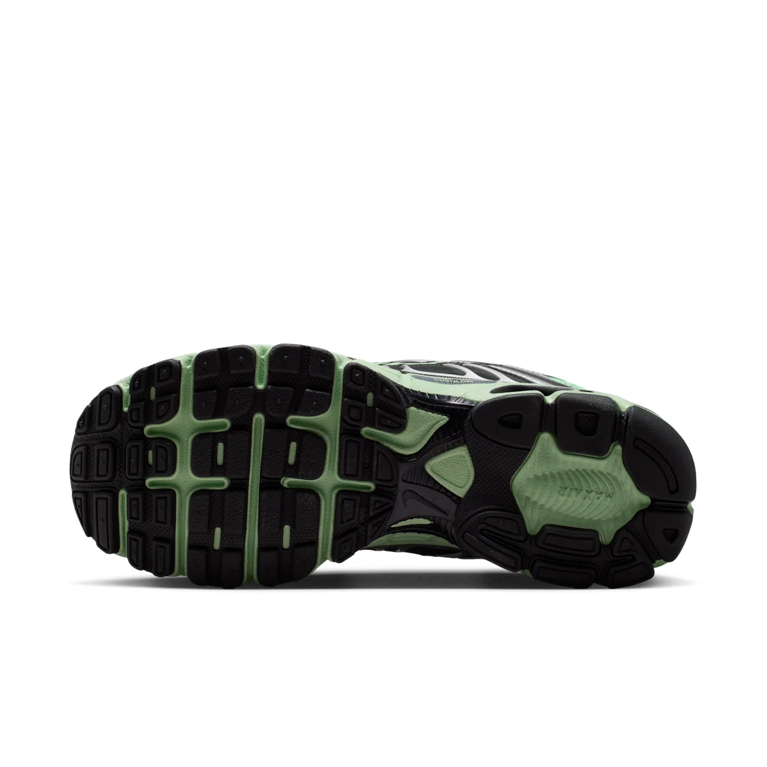 Nike Air Max Moto 2K image 2
