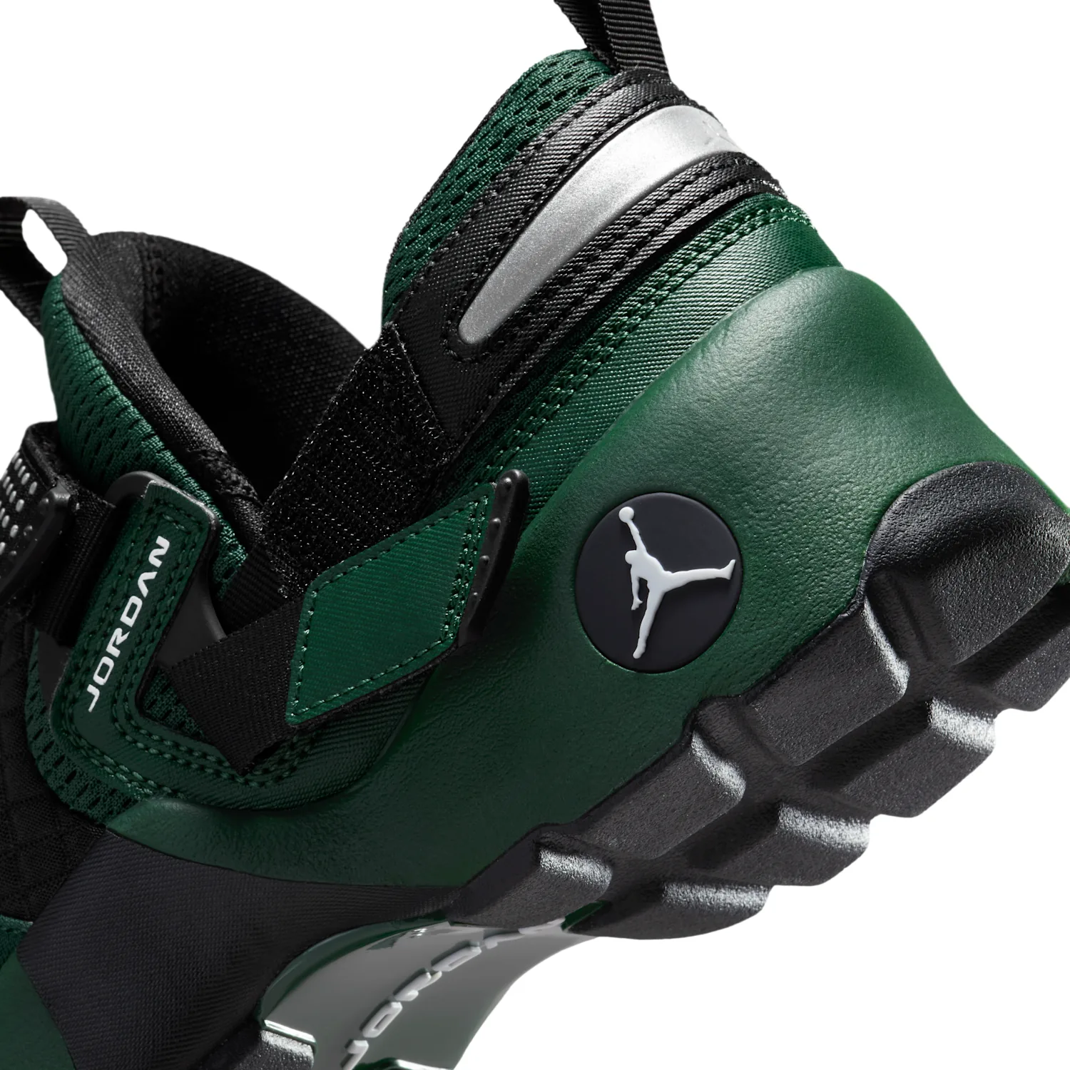 Jordan Trunner LX image 8