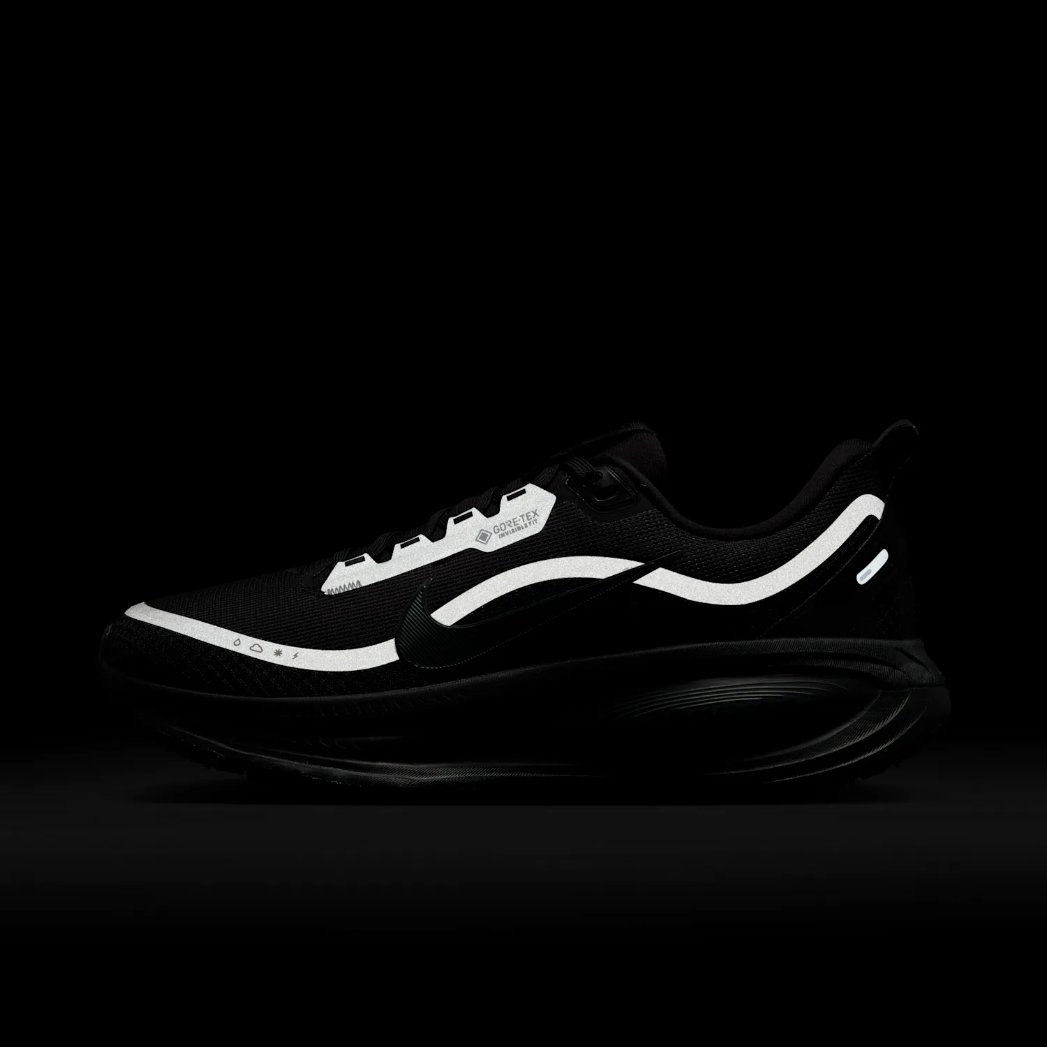 Nike Vomero 18 GORE-TEX image 10