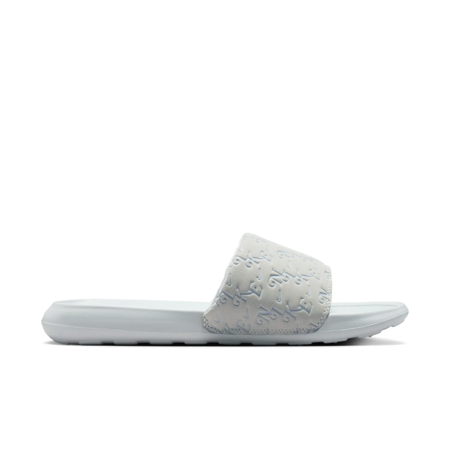 Nike Victori One image 4