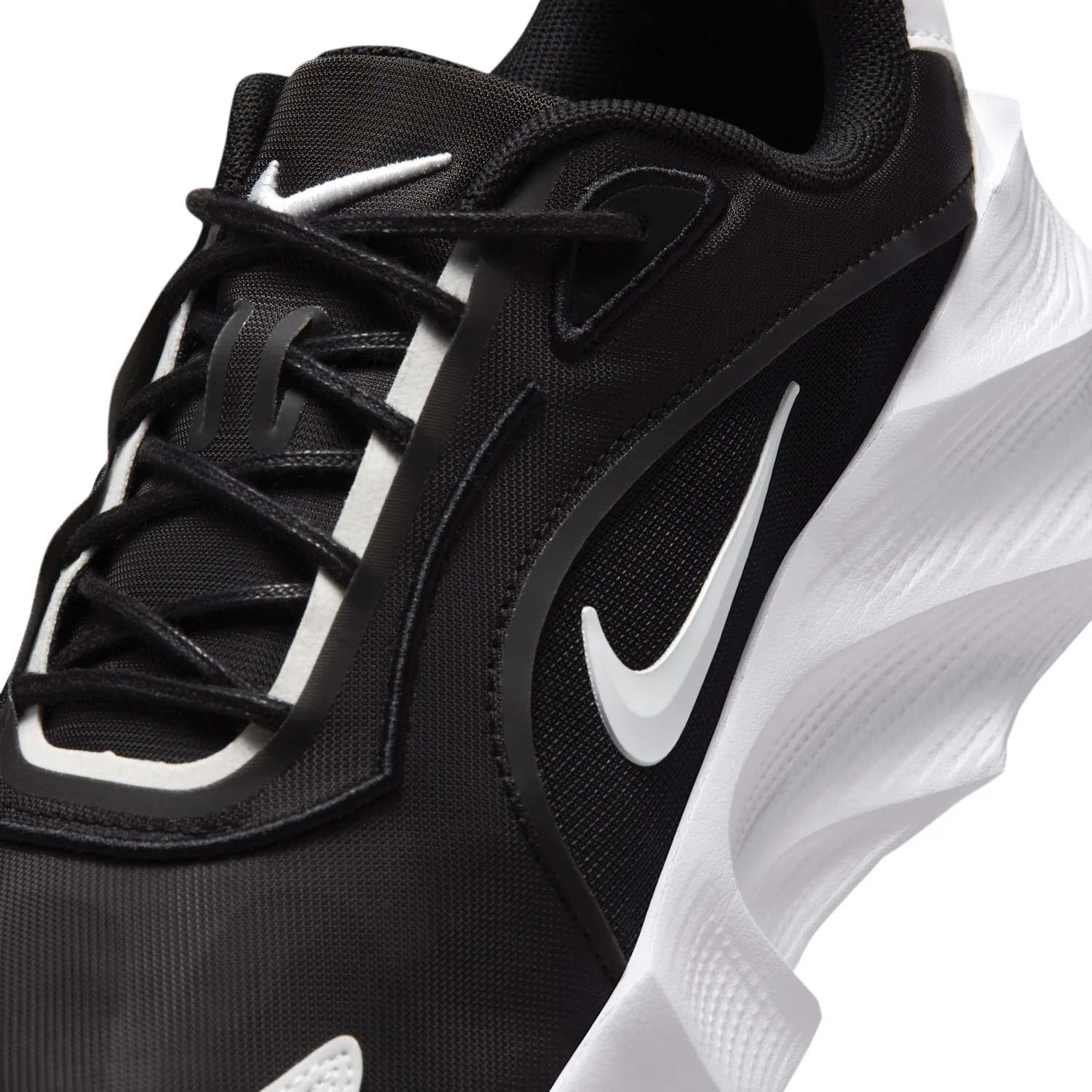 Nike Aura Edge image 7