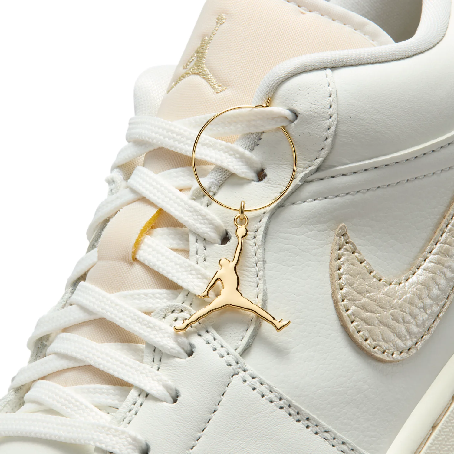 Air Jordan 1 Low SE image 10