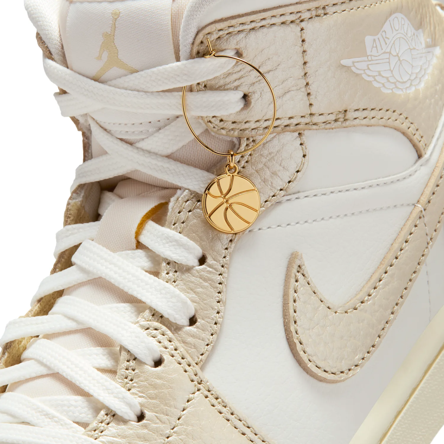 Air Jordan 1 Mid SE image 10