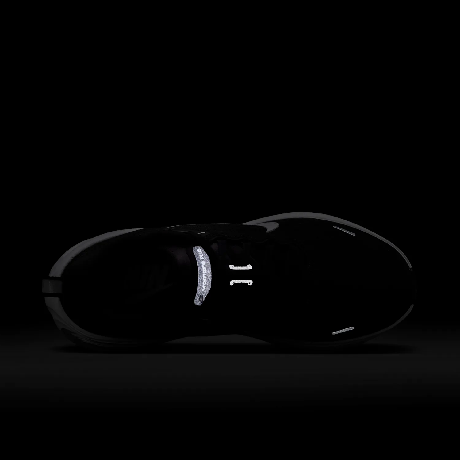 Nike Vomero Plus image 9