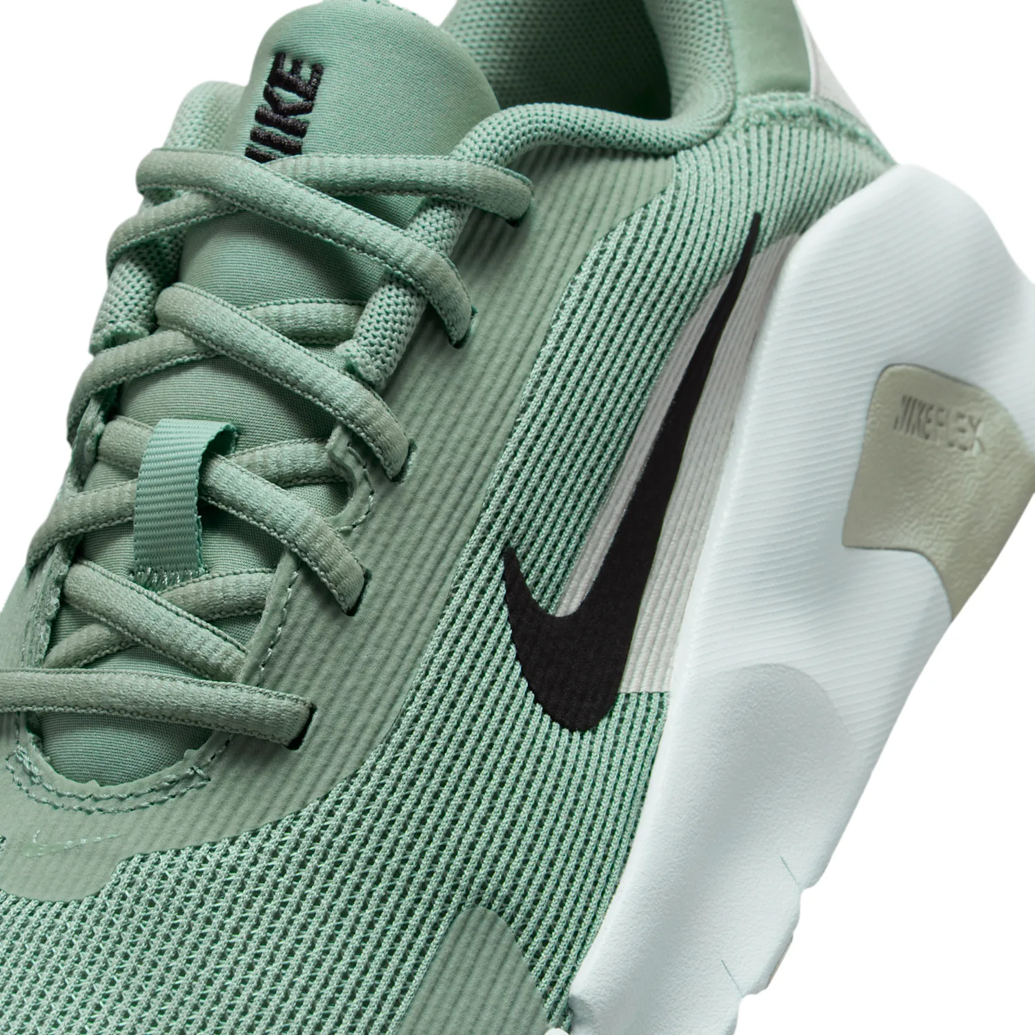 Nike Flex Train image 7