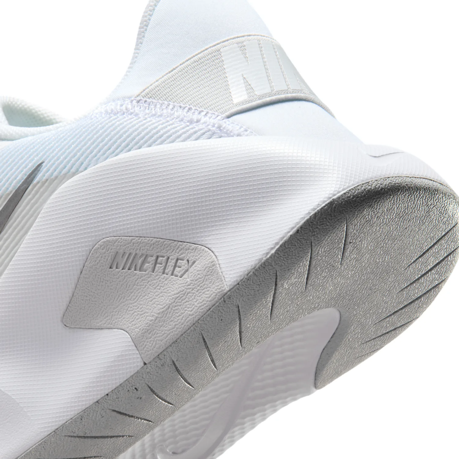 Nike Flex Train image 8