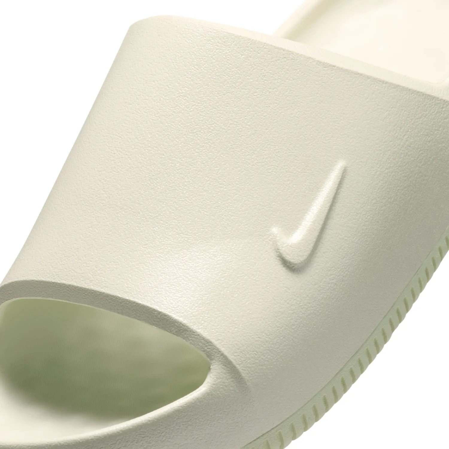 Nike Calm 2.0 Premium image 6