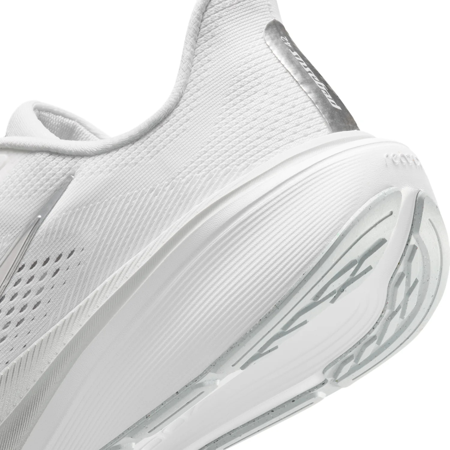Nike Pegasus 42 image 8