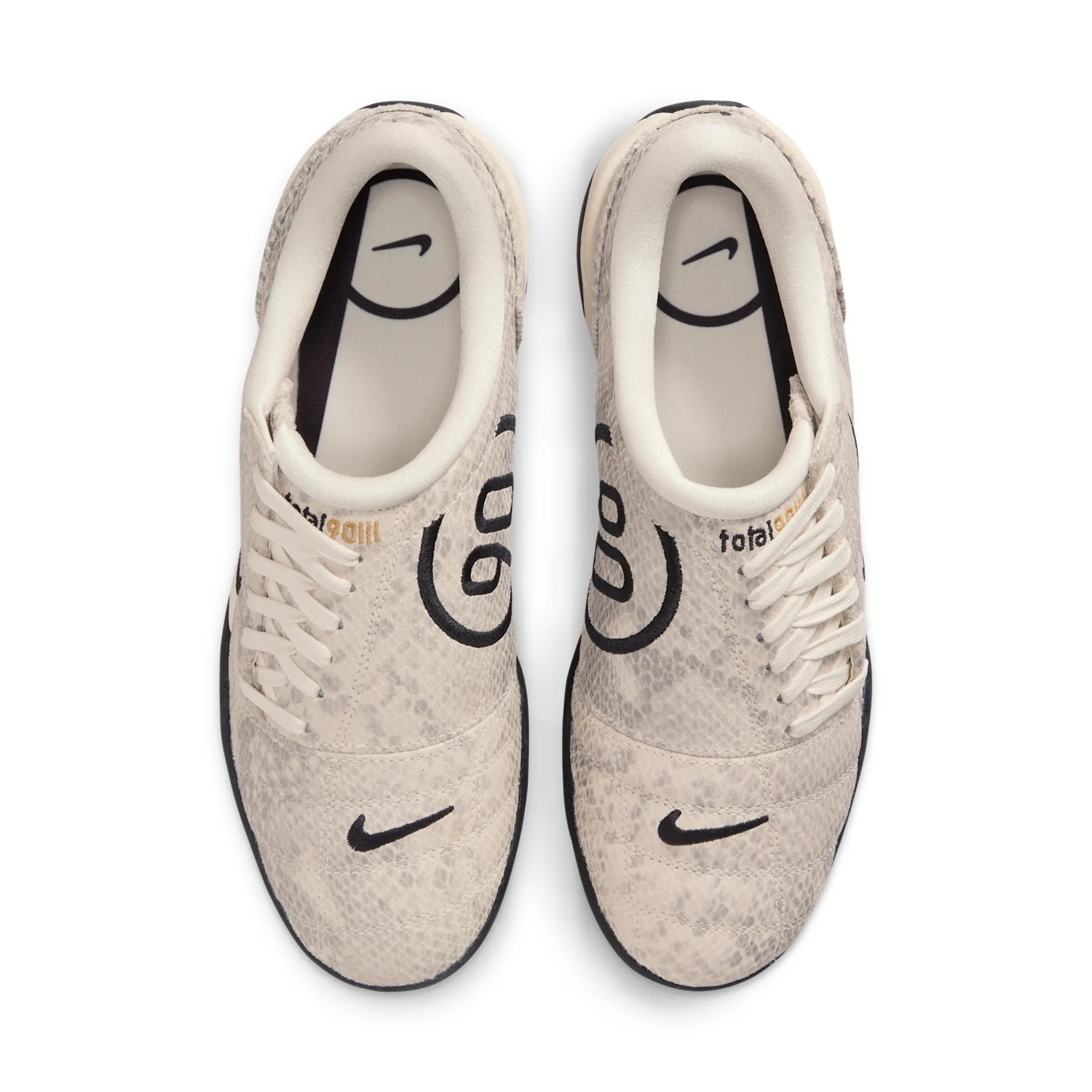 Nike Total 90 SE image 4