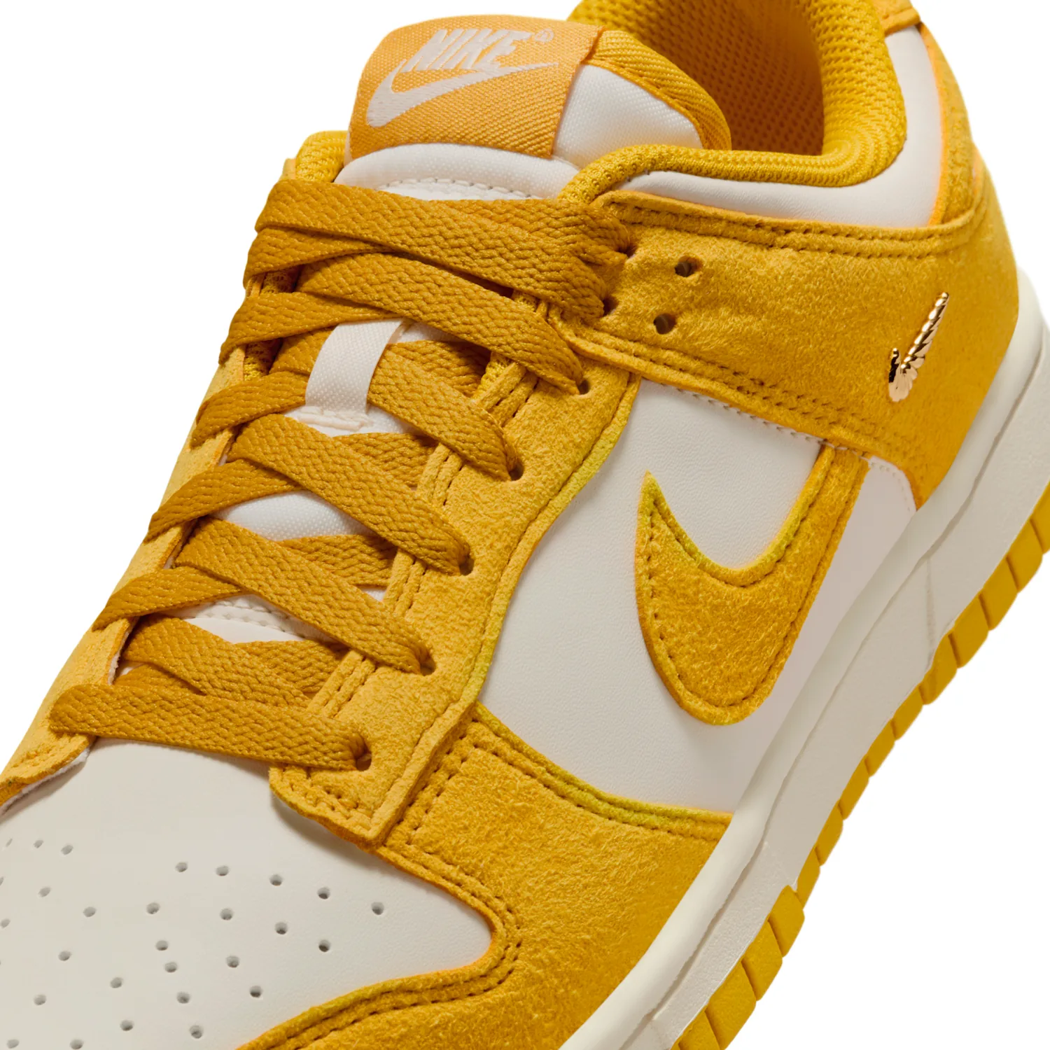 Nike Dunk Low image 7