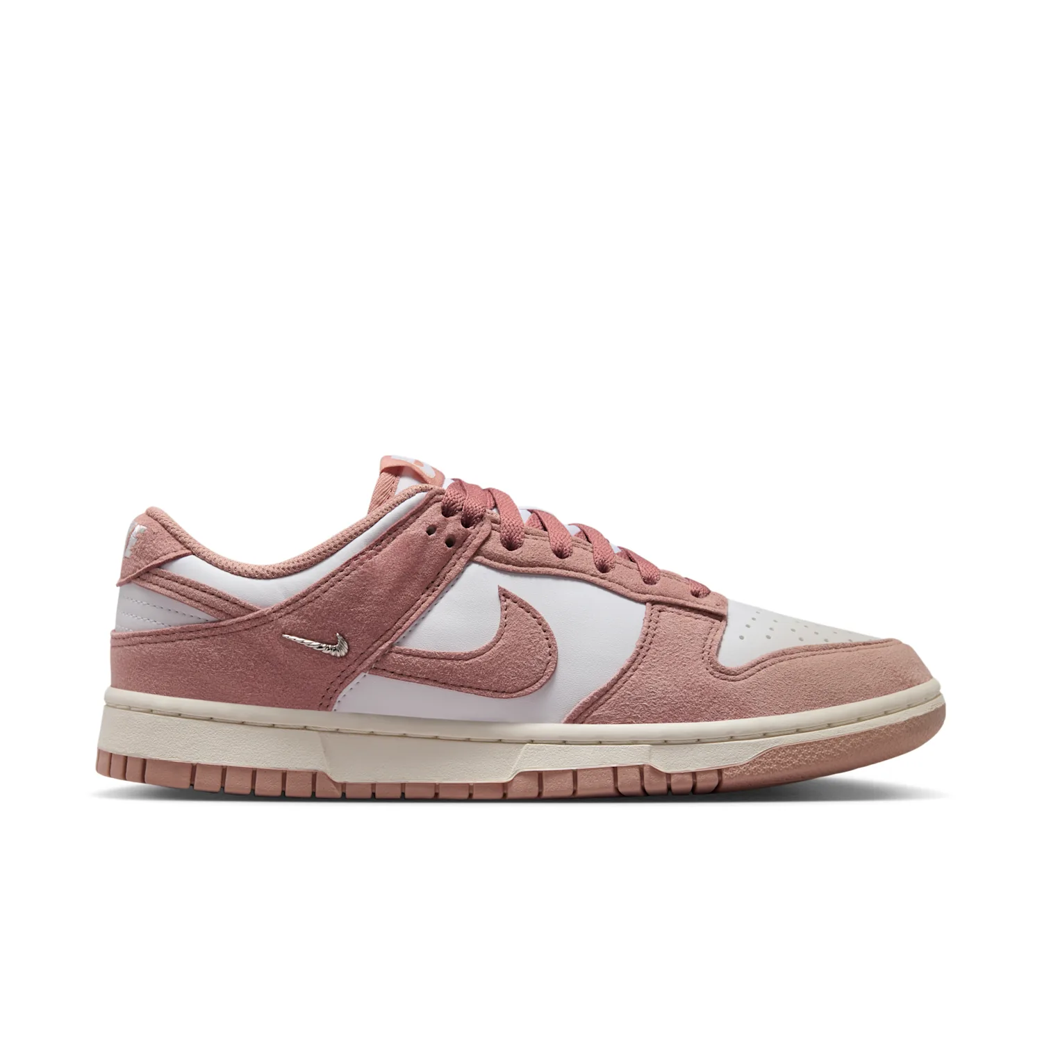 Nike Dunk Low image 3