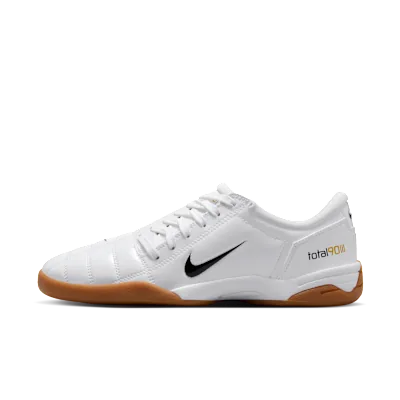 Nike Total 90