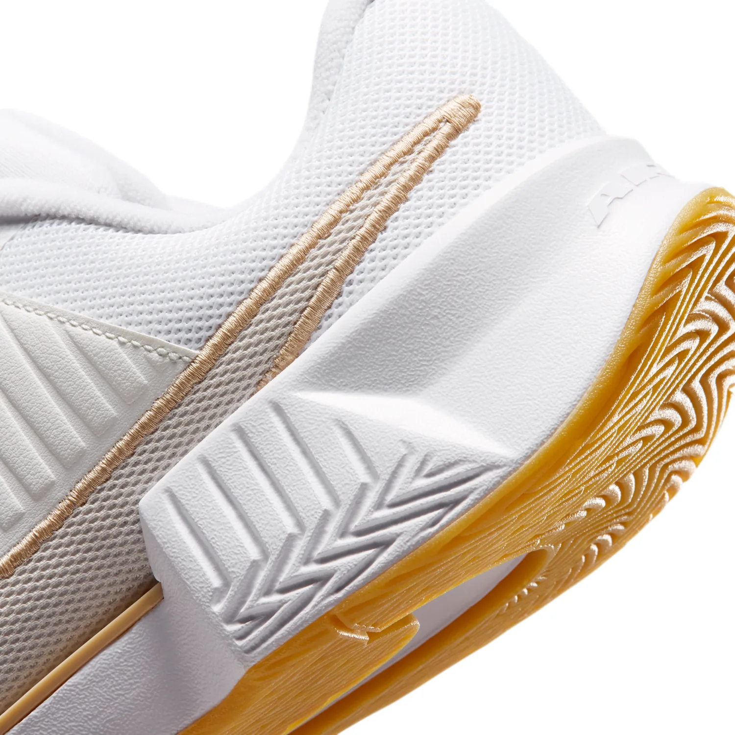 Nike Zoom GP Challenge Pro image 8