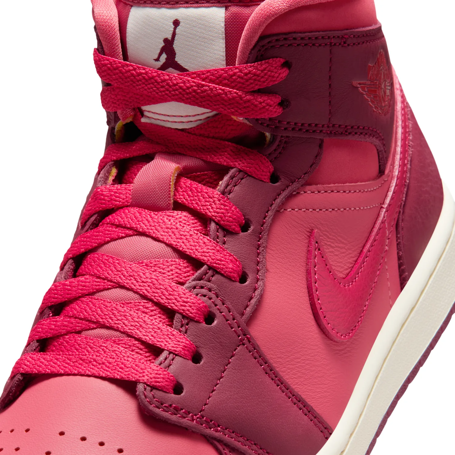 Air Jordan 1 Mid SE image 9