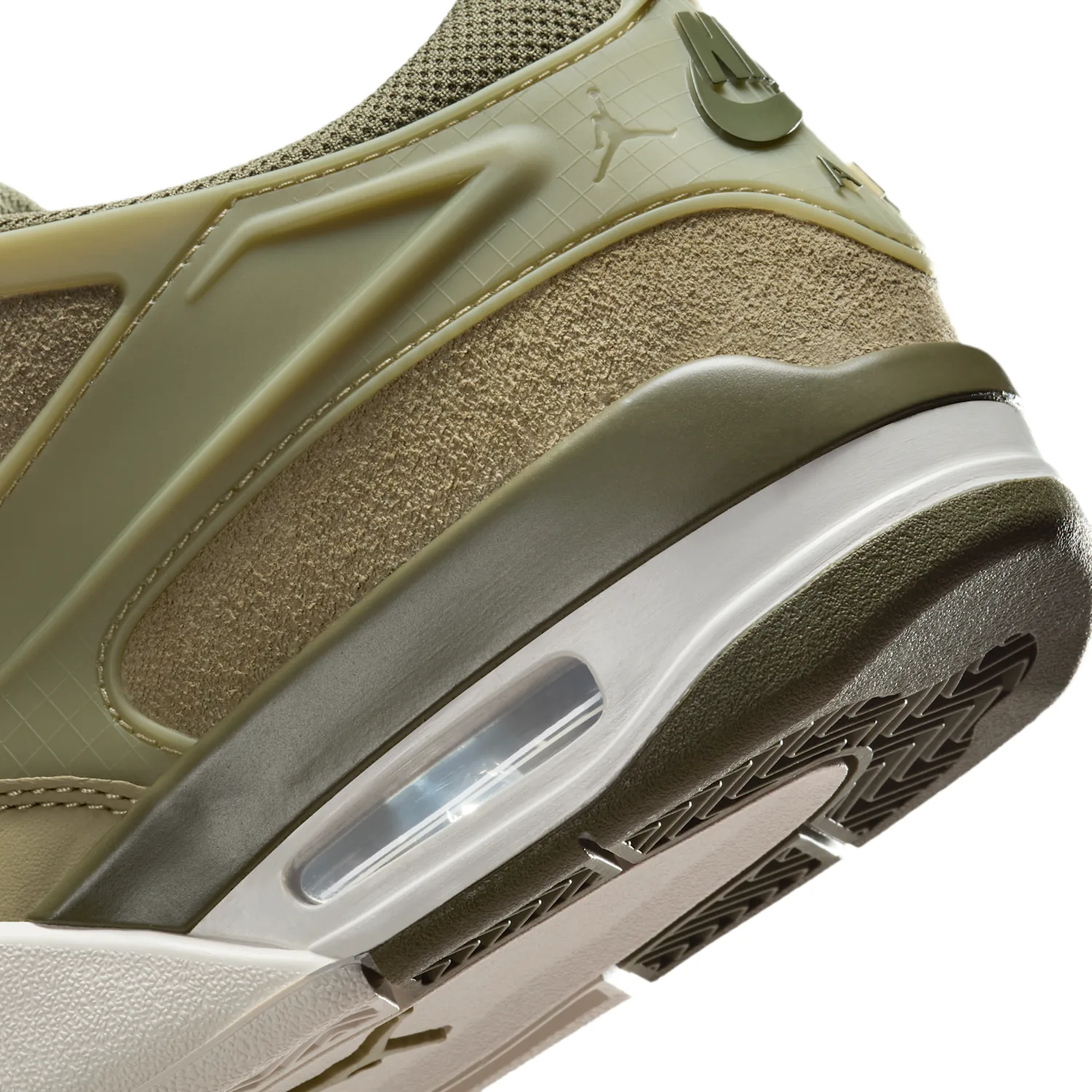 Air Jordan 4 RM image 8