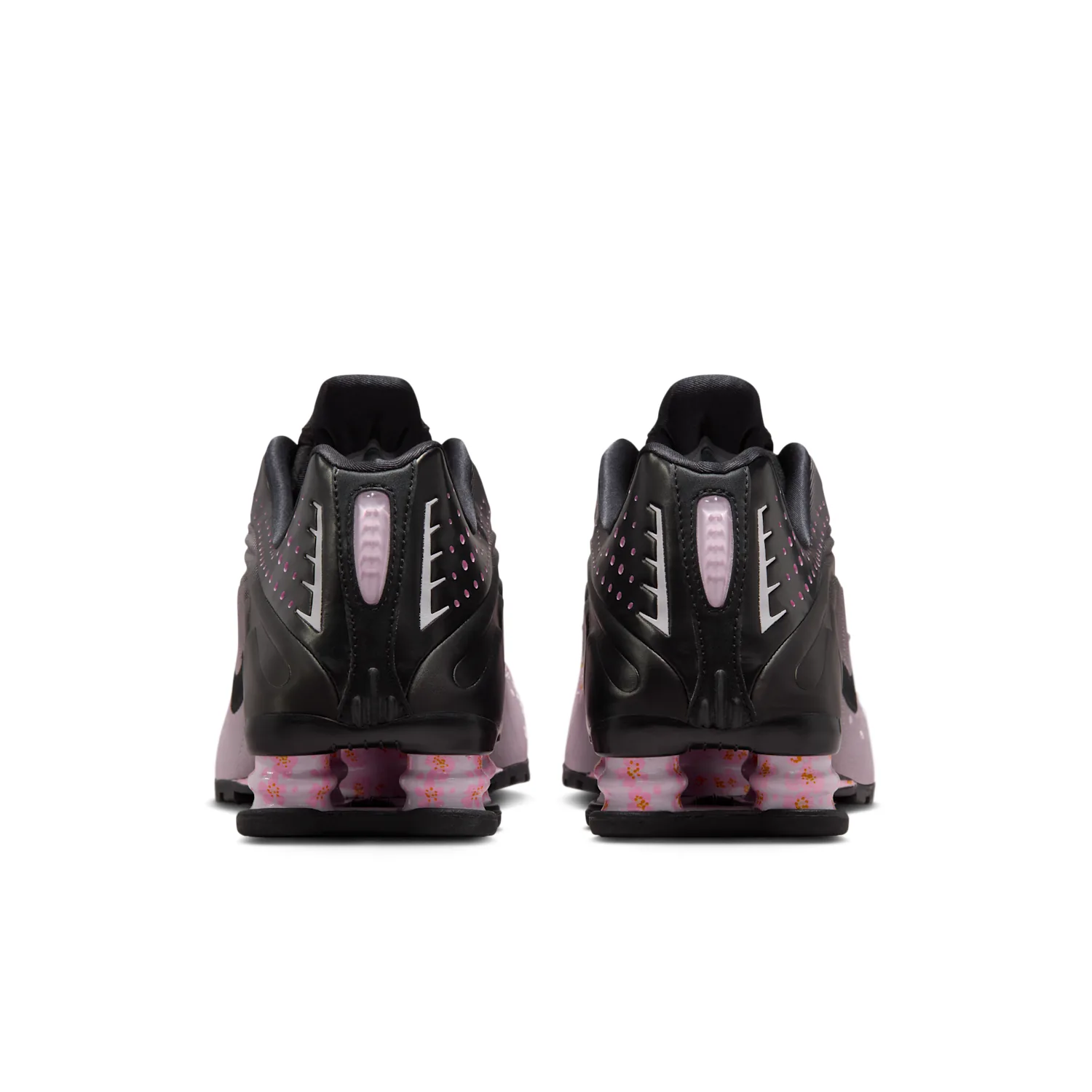 Nike Shox R4 image 10