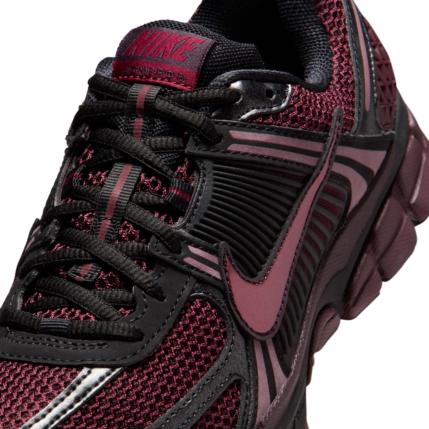 Nike Zoom Vomero 5 image 7