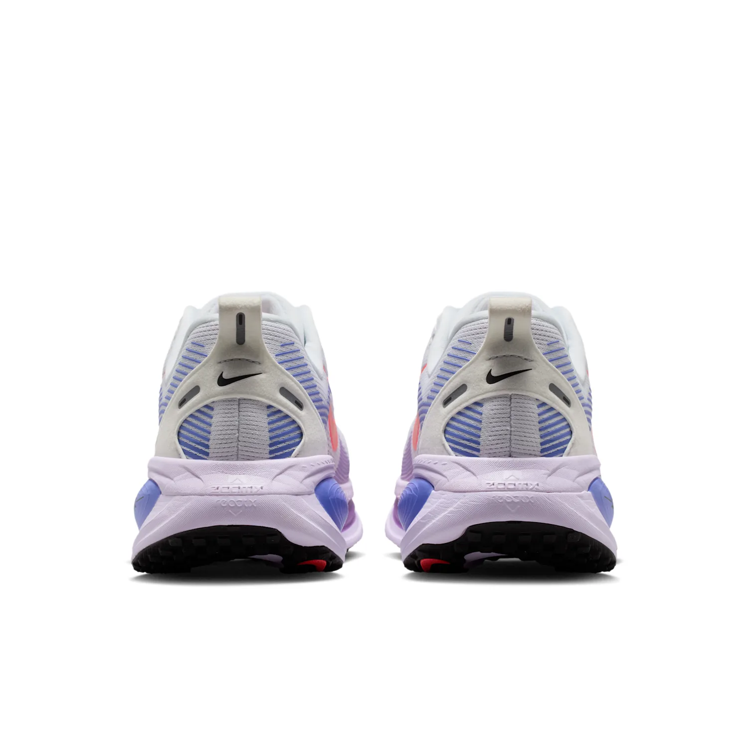 Nike Vomero 18 image 6