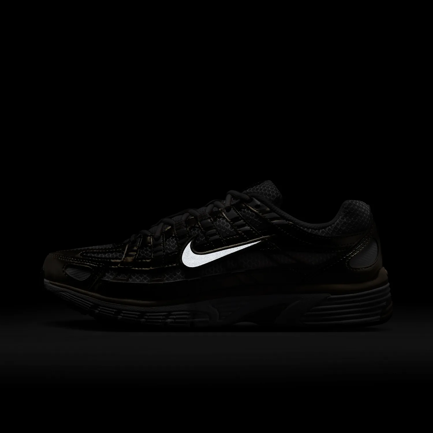 Nike P-6000 Gold image 2