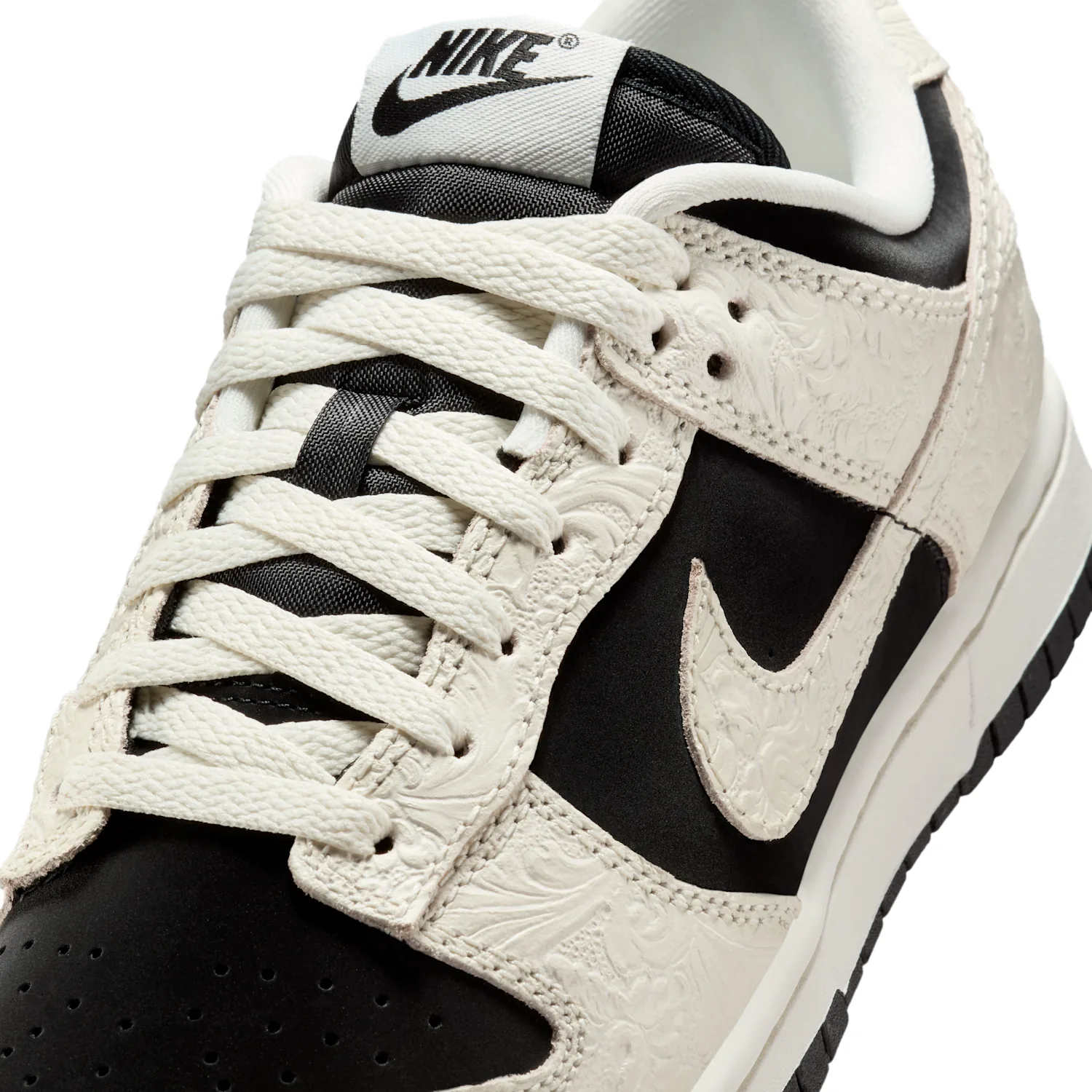 Nike Dunk Low image 7