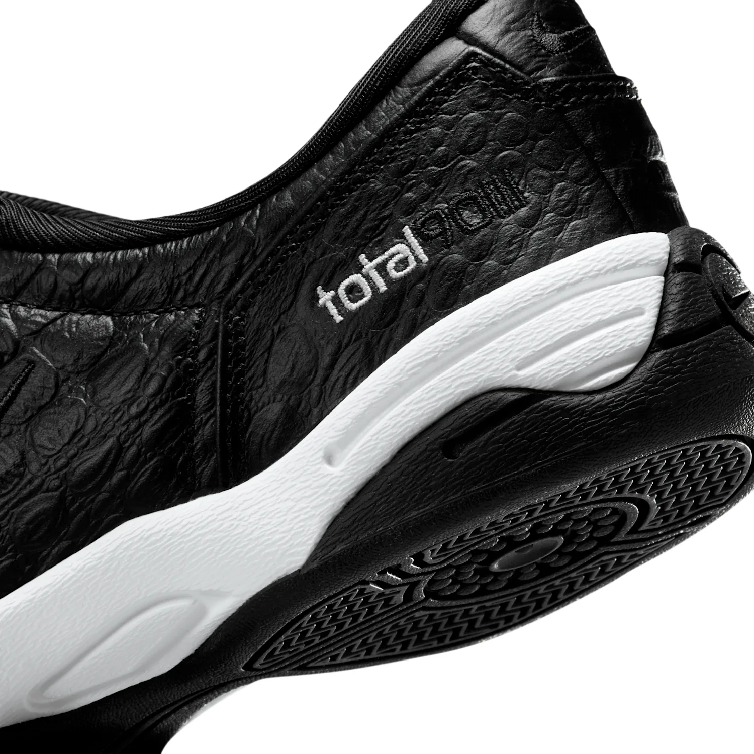 Nike Total 90 image 8